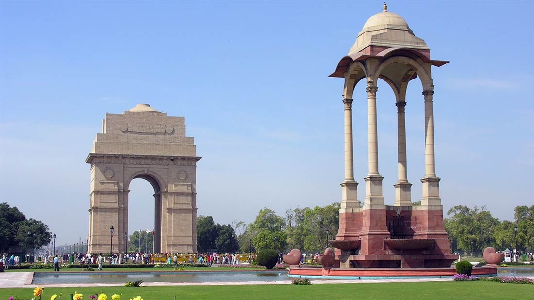 4 Hours Tasting Old Delhi Food Tour